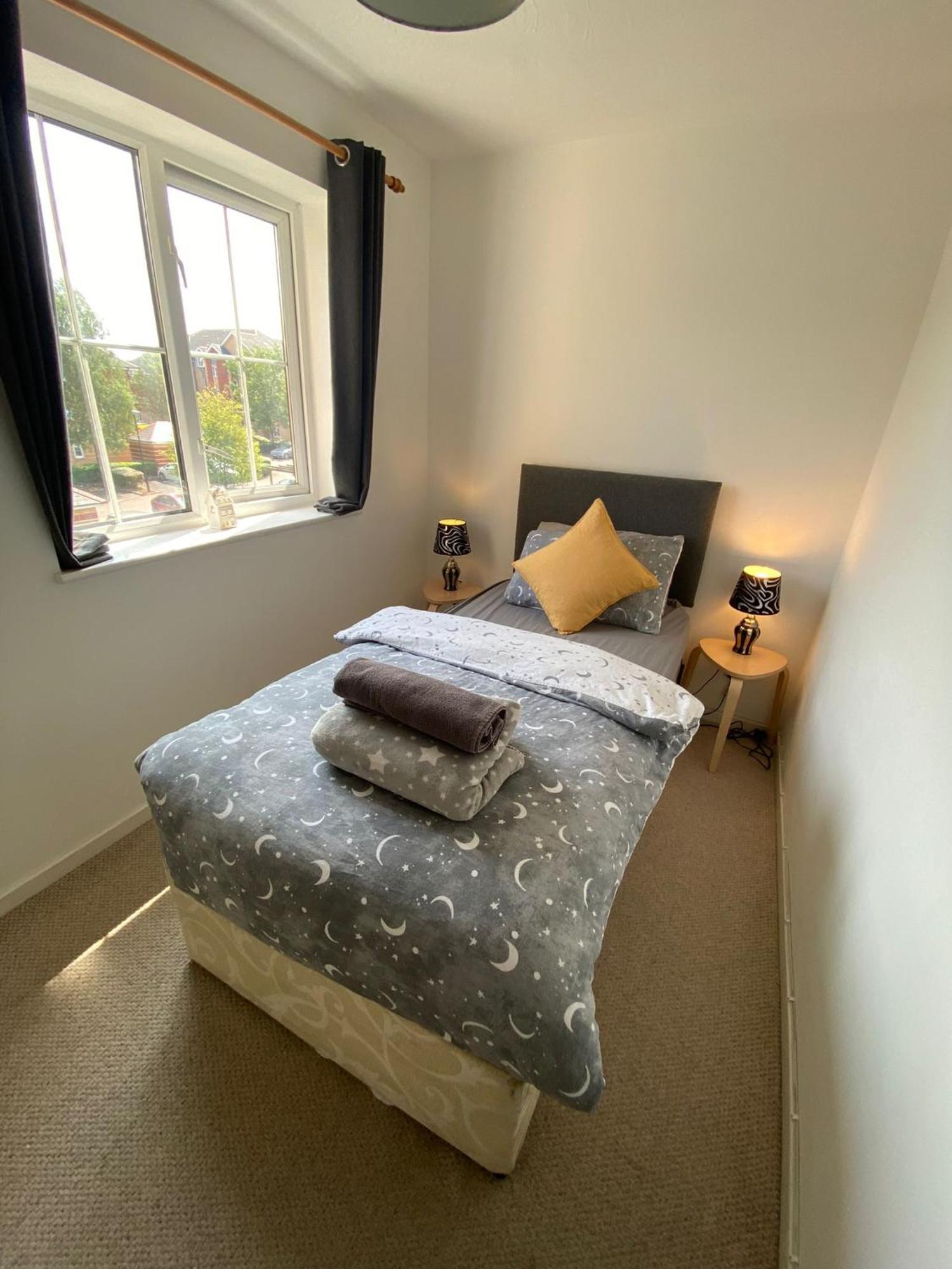 Cardiff Bay Apartment Esterno foto